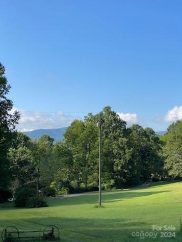 581 Brandon Road Black Mountain NC 28711