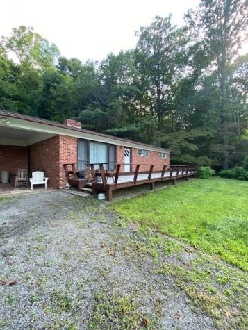 581 Brandon Road Black Mountain NC 28711