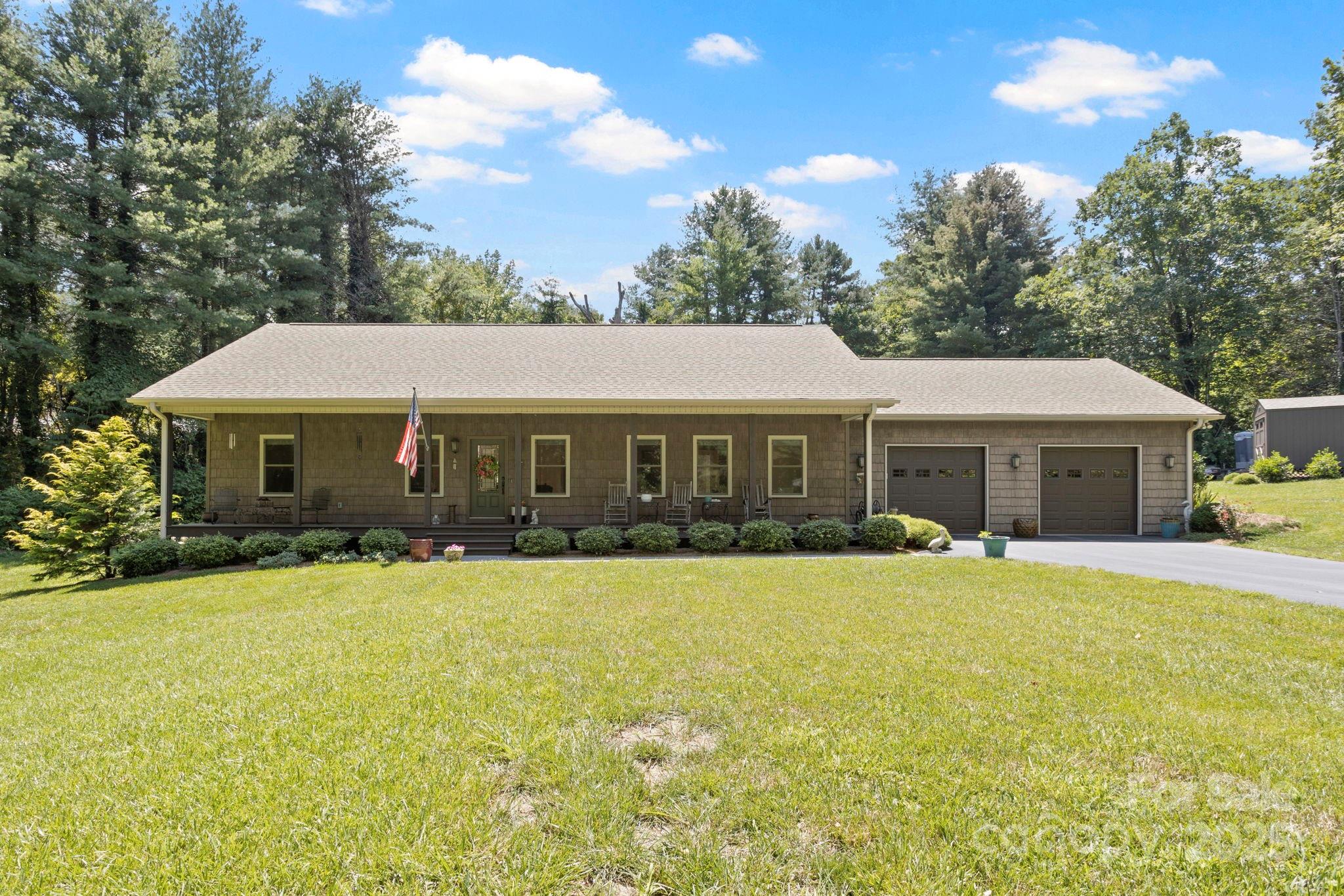 99 Pinecrest Estates Drive Flat Rock NC 28731