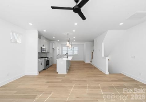 4015 Bass River Parkway Charlotte NC 28217