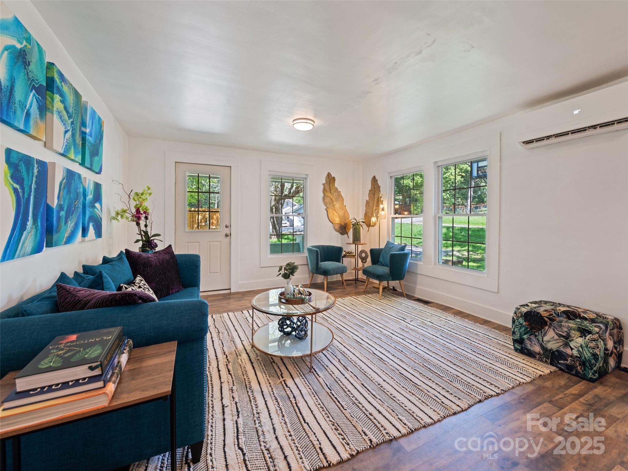 468 Deaverview Road Asheville NC 28806