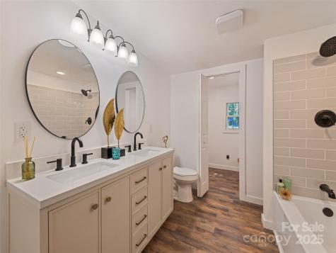 468 Deaverview Road Asheville NC 28806