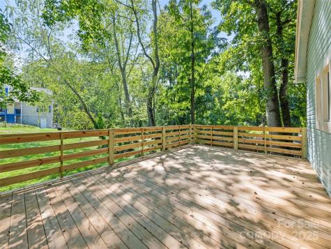 468 Deaverview Road Asheville NC 28806