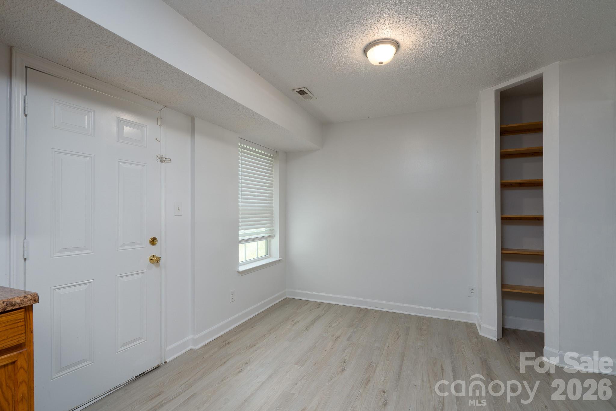 511 Lightspun Lane Charlotte NC 28216