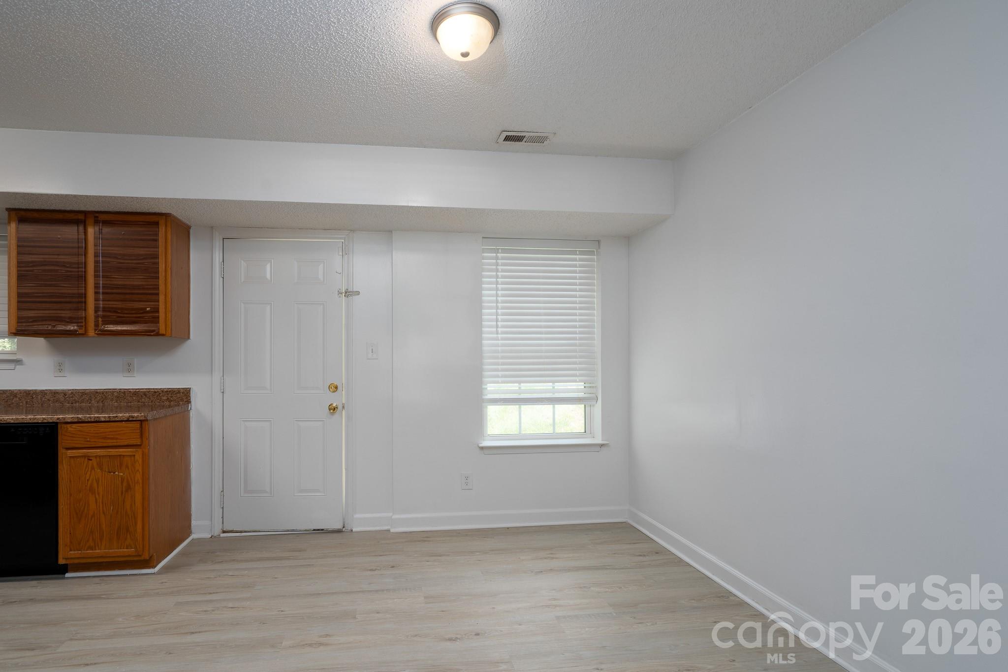 511 Lightspun Lane Charlotte NC 28216