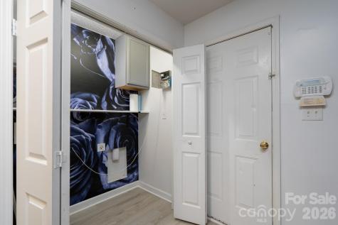 511 Lightspun Lane Charlotte NC 28216