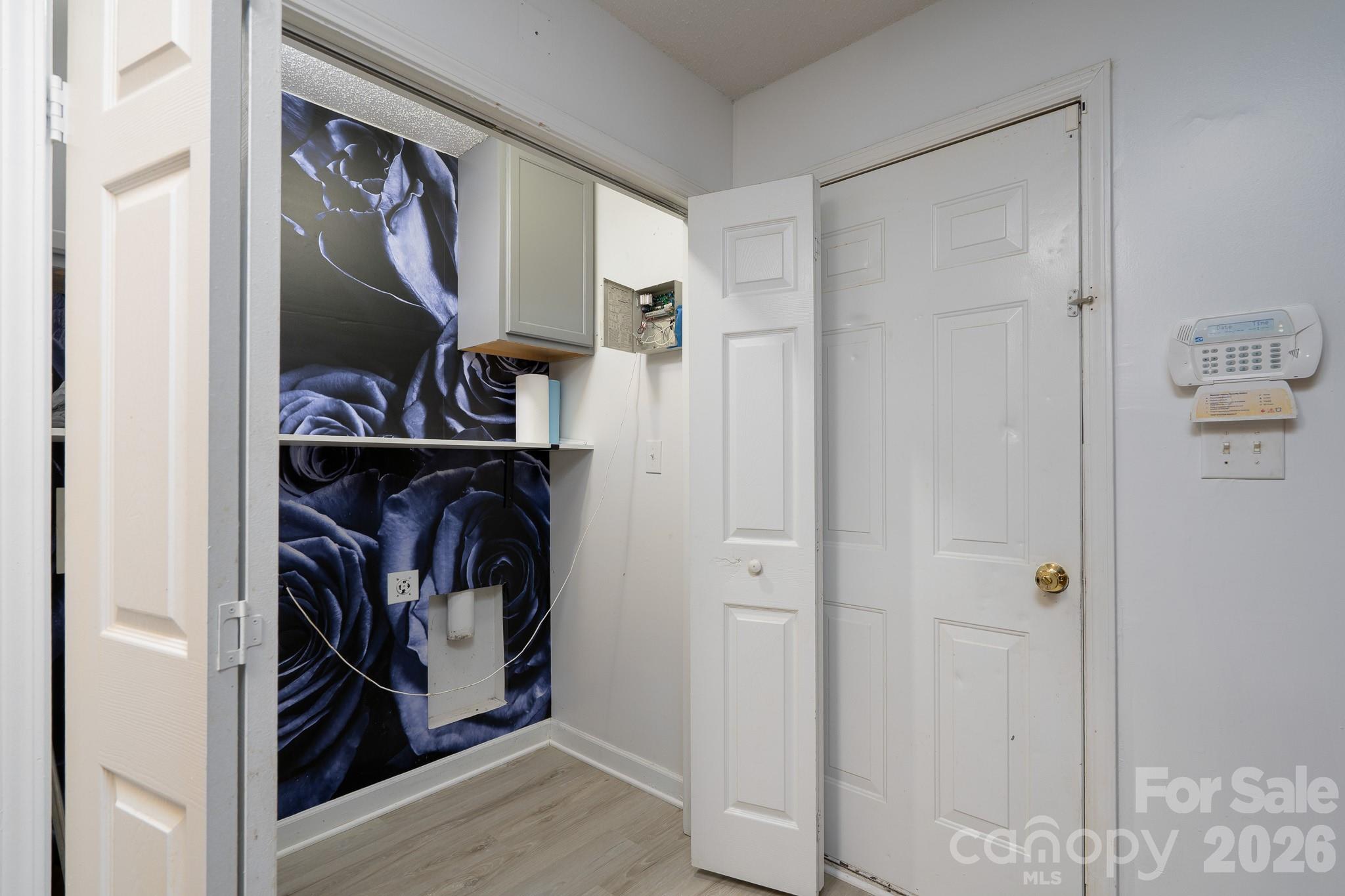 511 Lightspun Lane Charlotte NC 28216