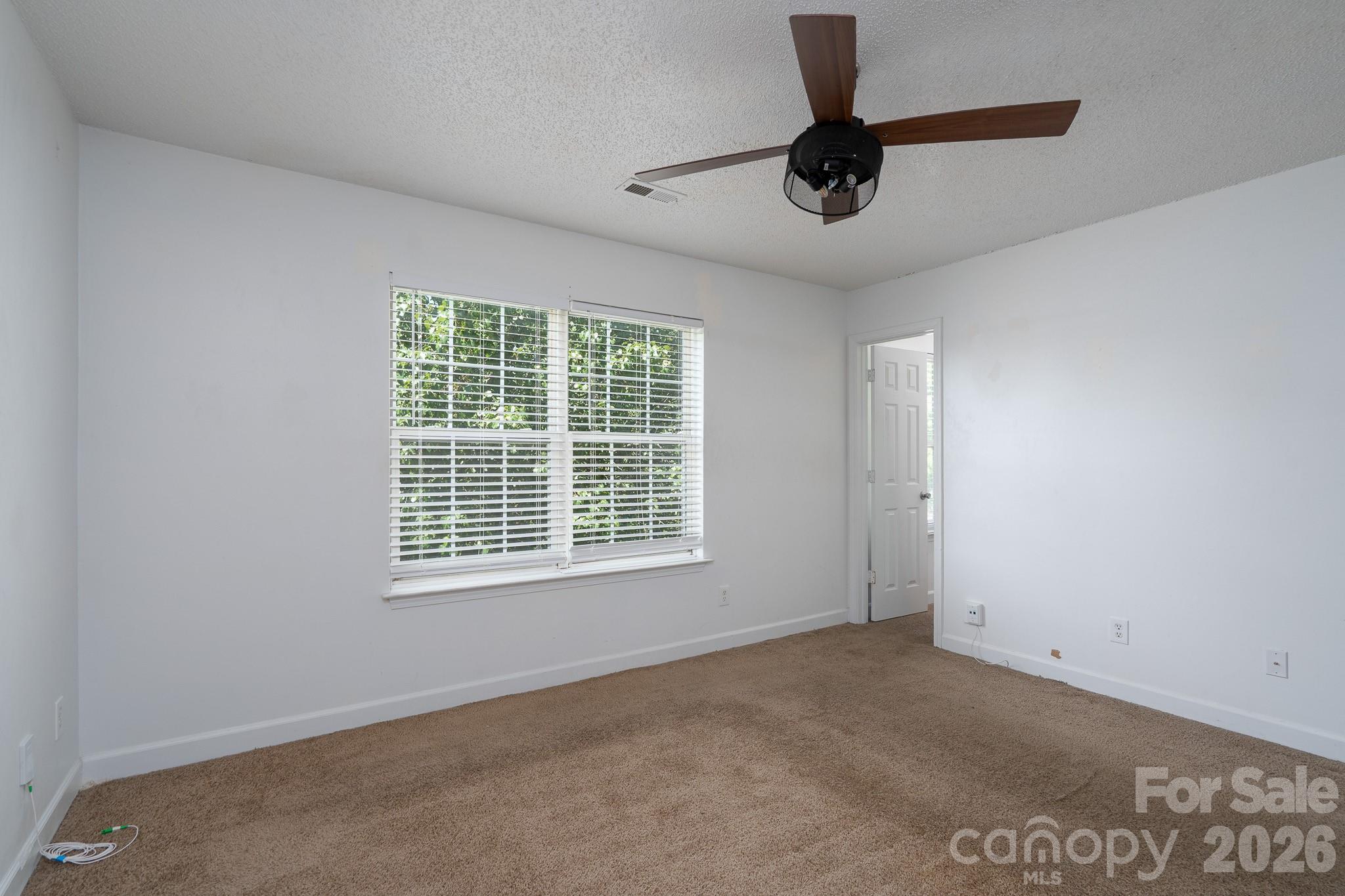 511 Lightspun Lane Charlotte NC 28216