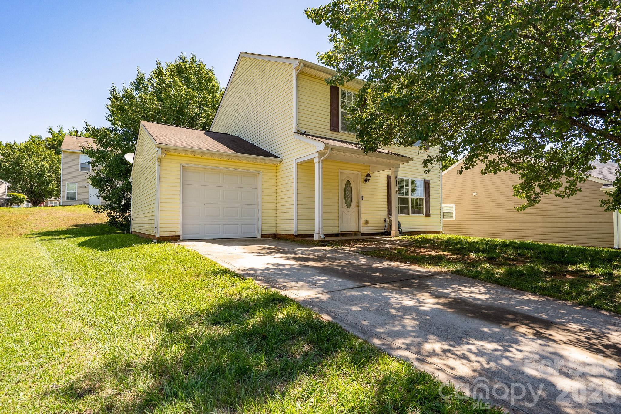511 Lightspun Lane Charlotte NC 28216