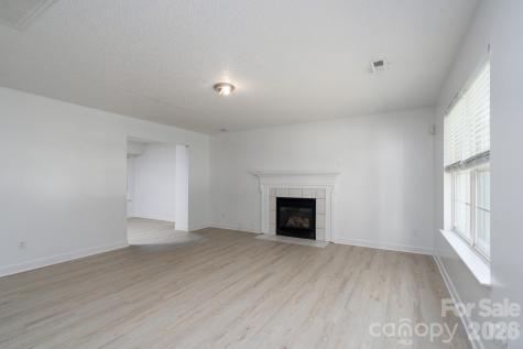 511 Lightspun Lane Charlotte NC 28216