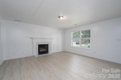 511 Lightspun Lane Charlotte NC 28216