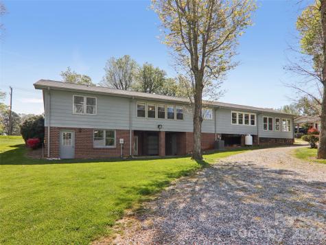 927 Ladson Road Mills River NC 28759