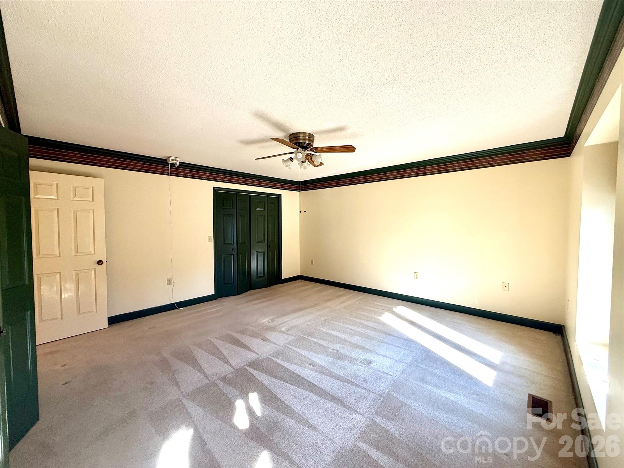 1015 36th Avenue Court NE Hickory NC 28601