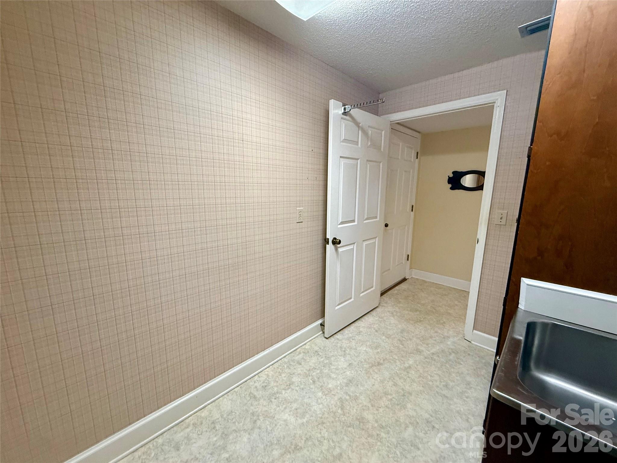 1015 36th Avenue Court NE Hickory NC 28601