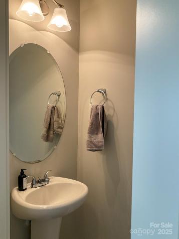 200 Button Willow Street Taylors SC 29687