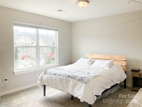 200 Button Willow Street Taylors SC 29687