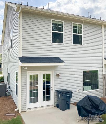 200 Button Willow Street Taylors SC 29687