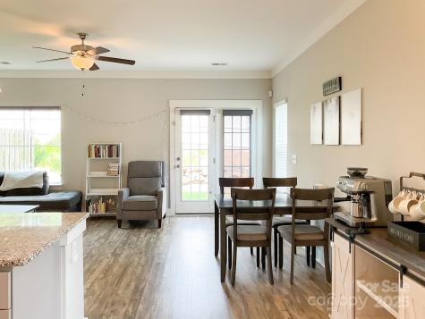 200 Button Willow Street Taylors SC 29687
