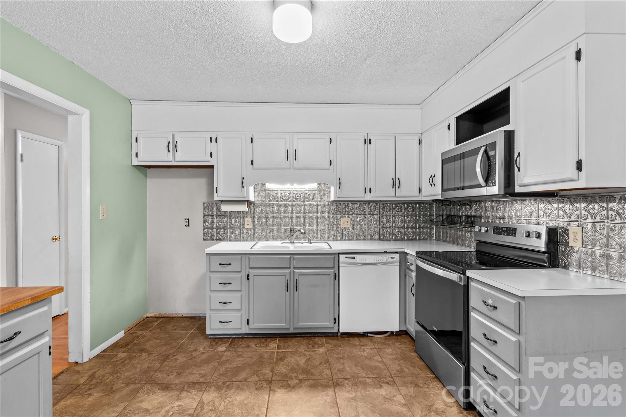 115 Pineview Court Statesville NC 28625