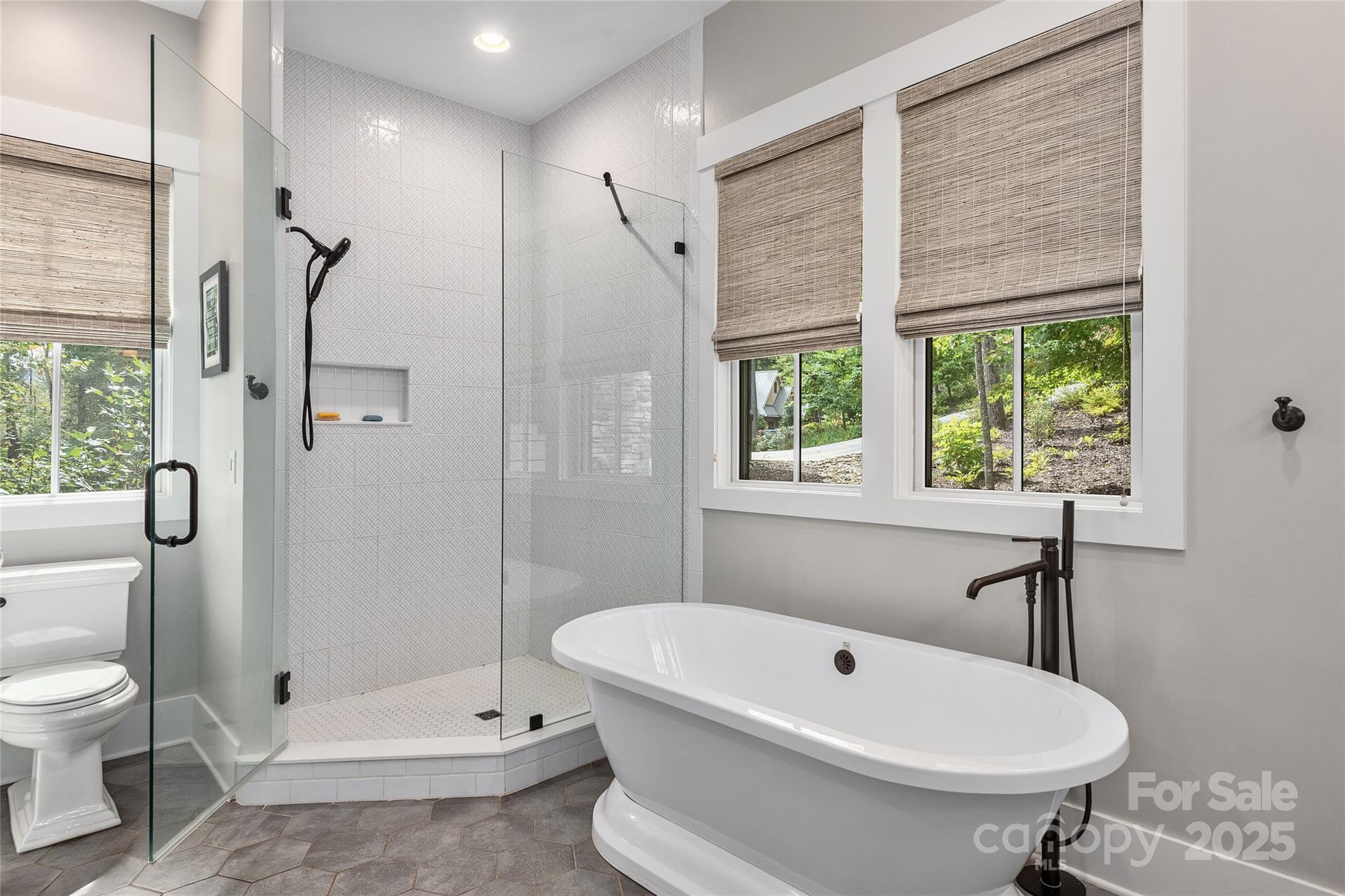 44 Hawberry Court Asheville NC 28805