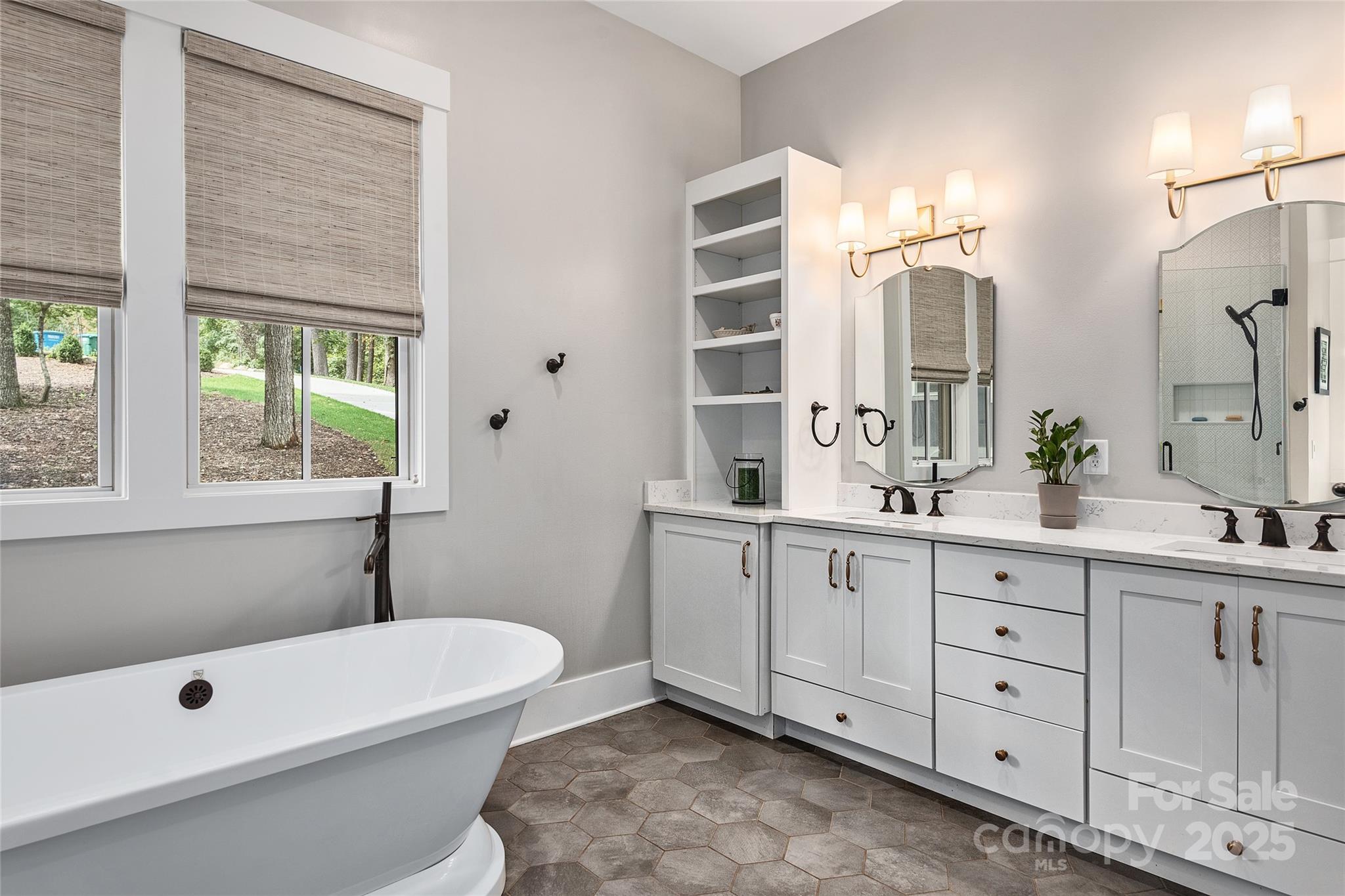 44 Hawberry Court Asheville NC 28805