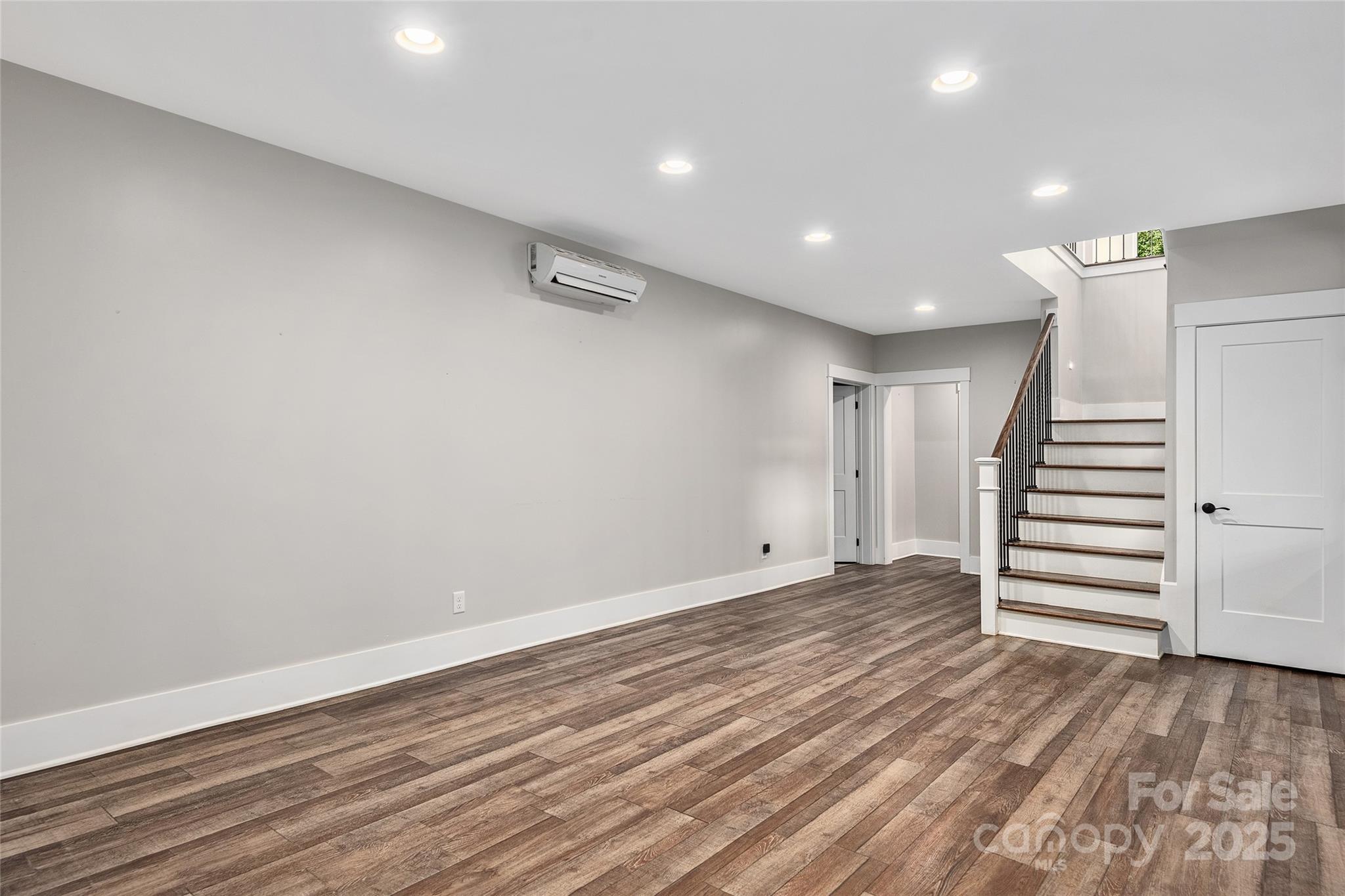 44 Hawberry Court Asheville NC 28805