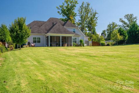 2613 Lakefront Drive Belmont NC 28012