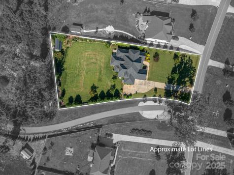 2613 Lakefront Drive Belmont NC 28012