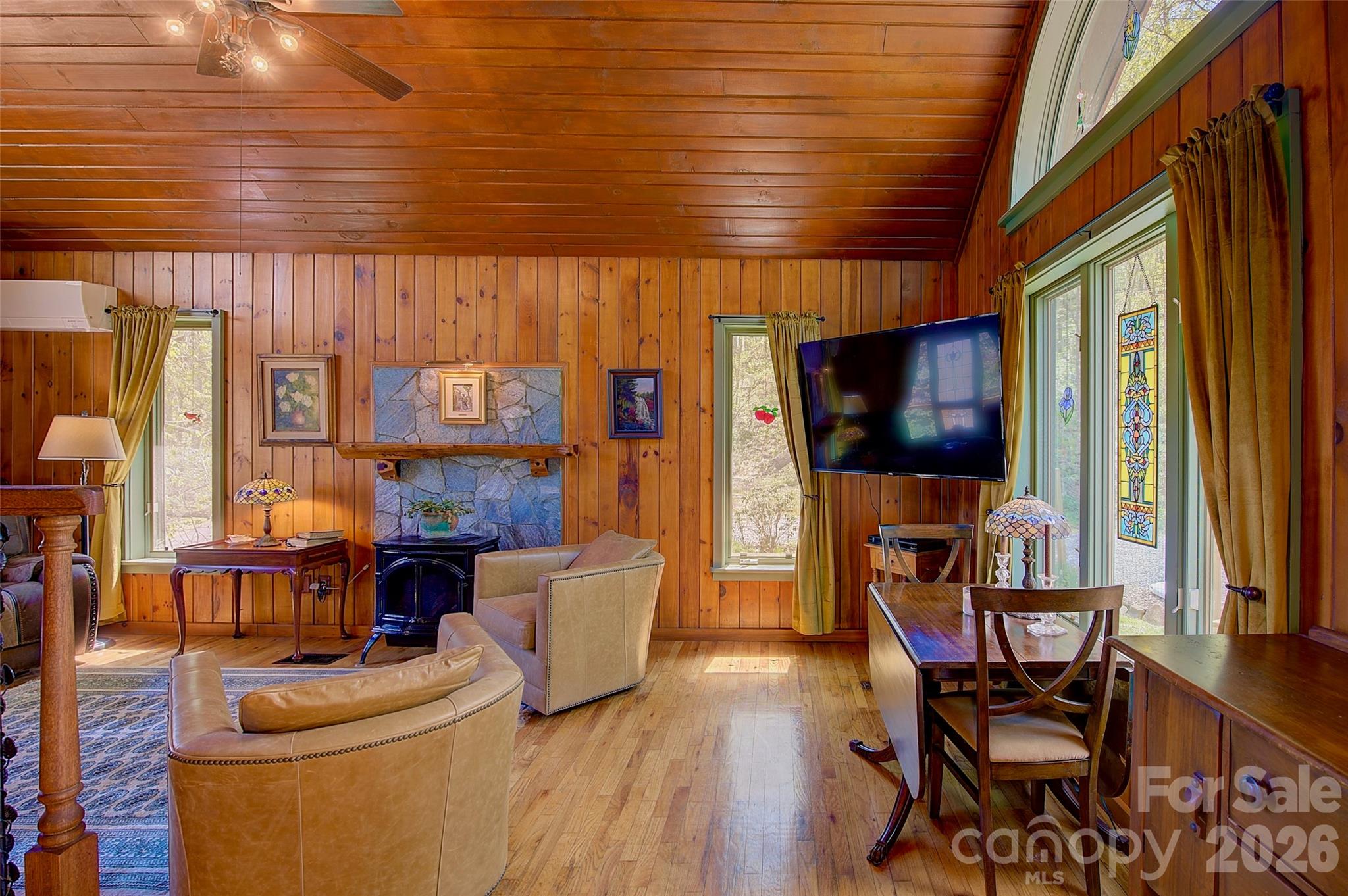 262 Azalea Hills Lane Spruce Pine NC 28777