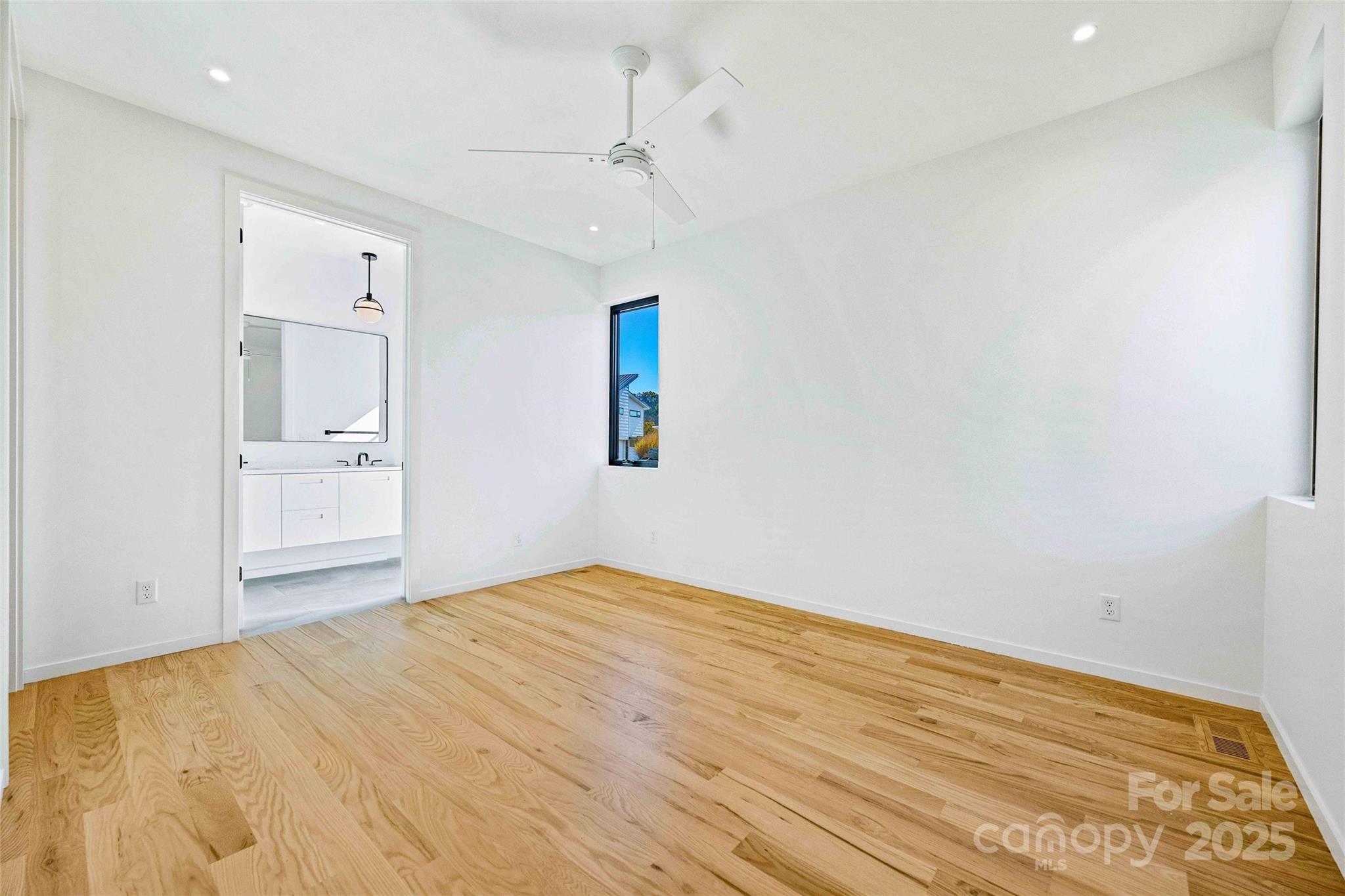 511 Wilma Dykeman Trail Asheville NC 28804