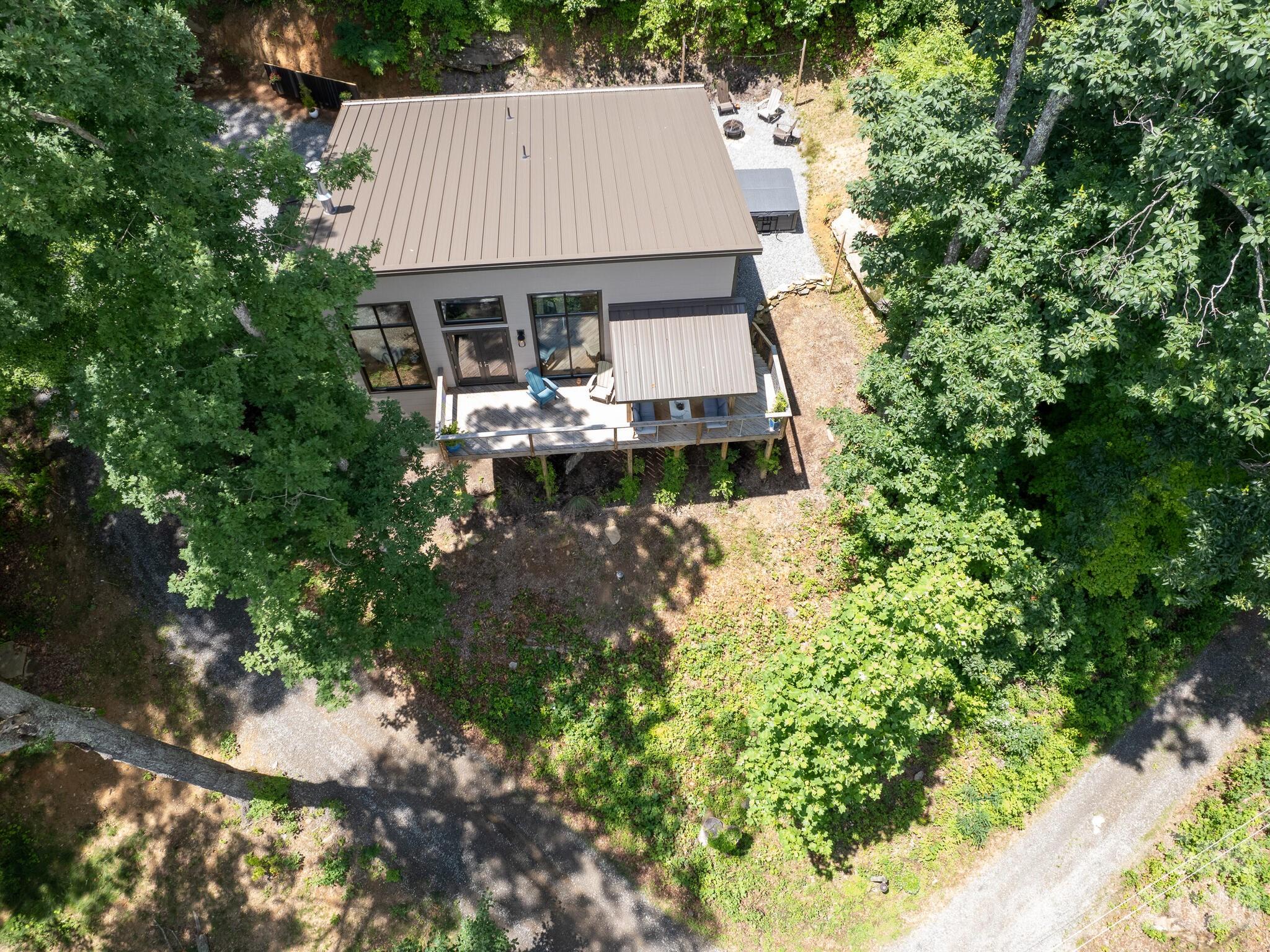 43 Tinkling Springs Lane Fairview NC 28730