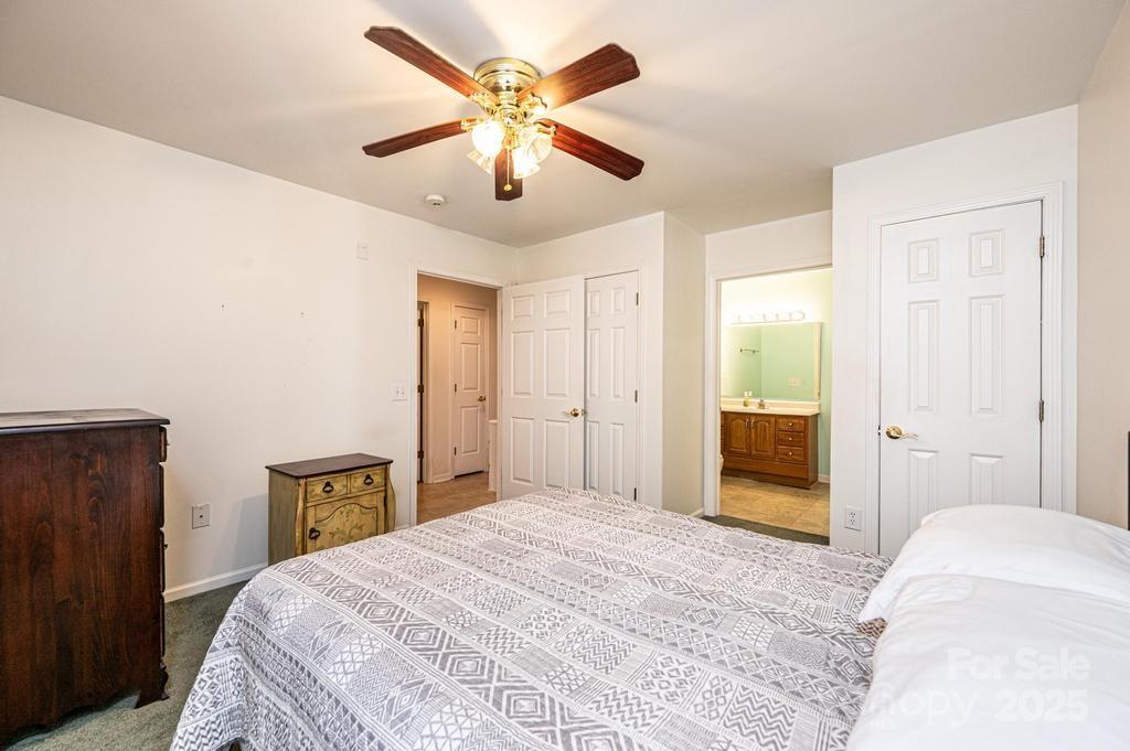 1687 Golden Cedar Lane Newton NC 28658