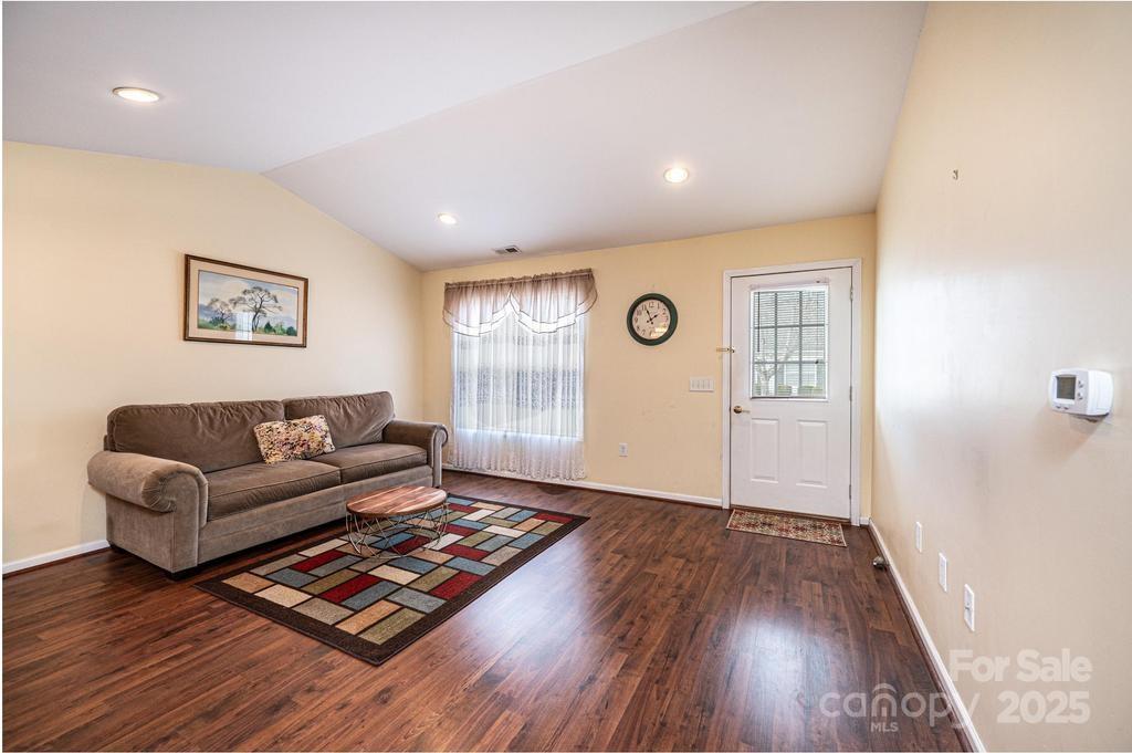 1687 Golden Cedar Lane Newton NC 28658