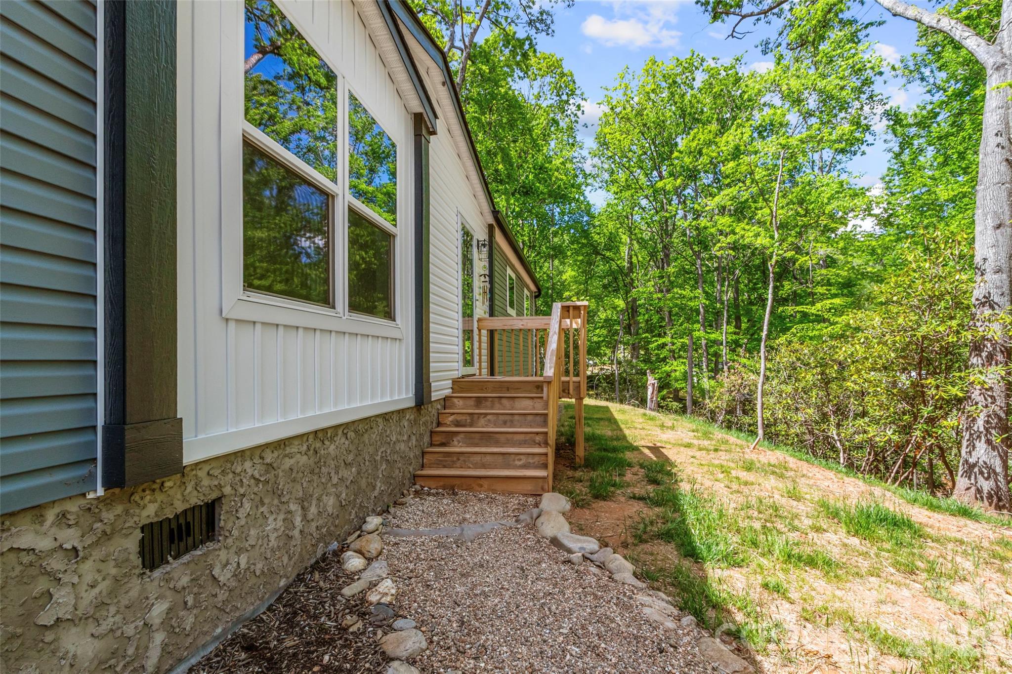 293 Spar Mill Road Burnsville NC 28714