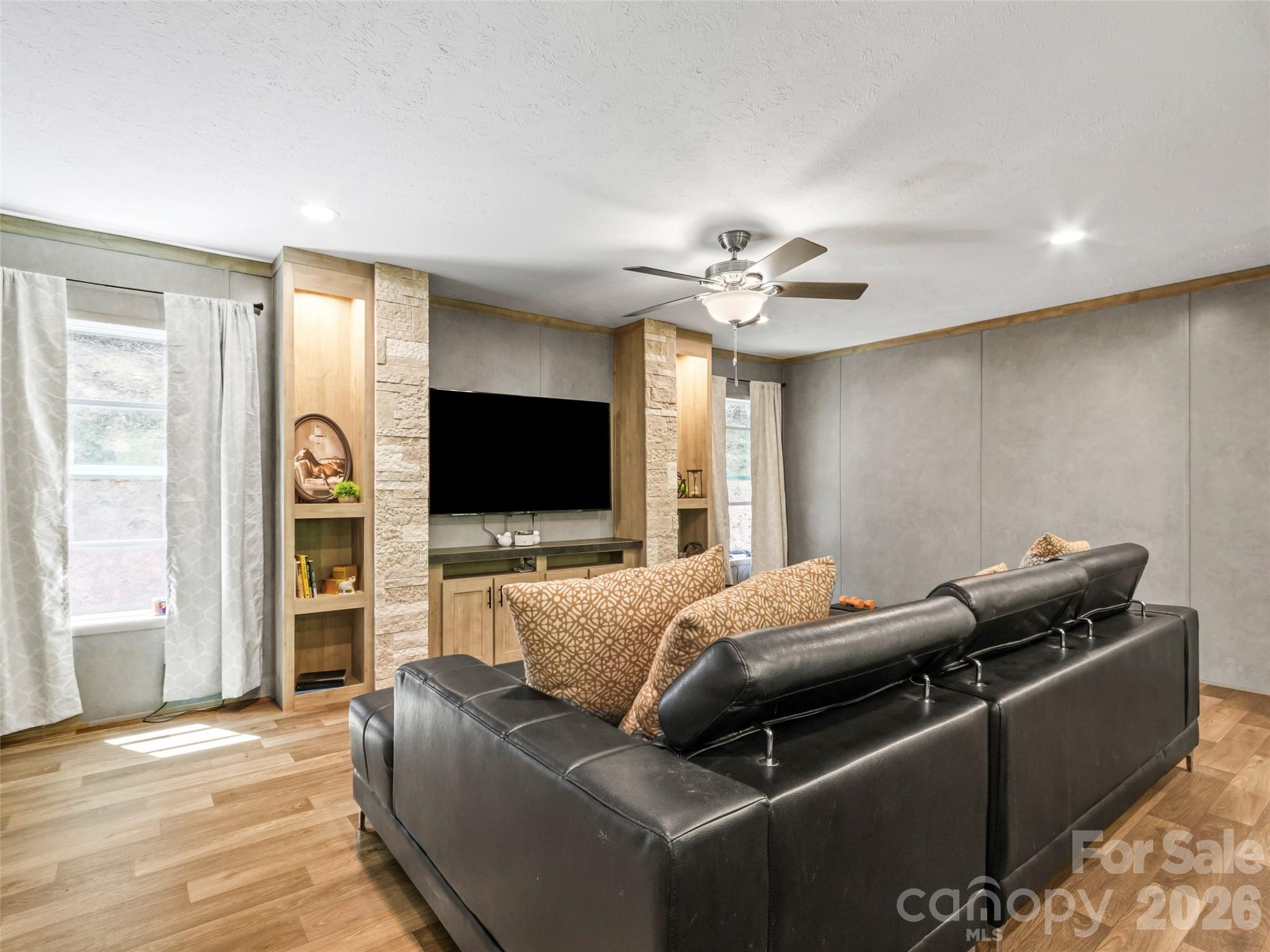 293 Spar Mill Road Burnsville NC 28714