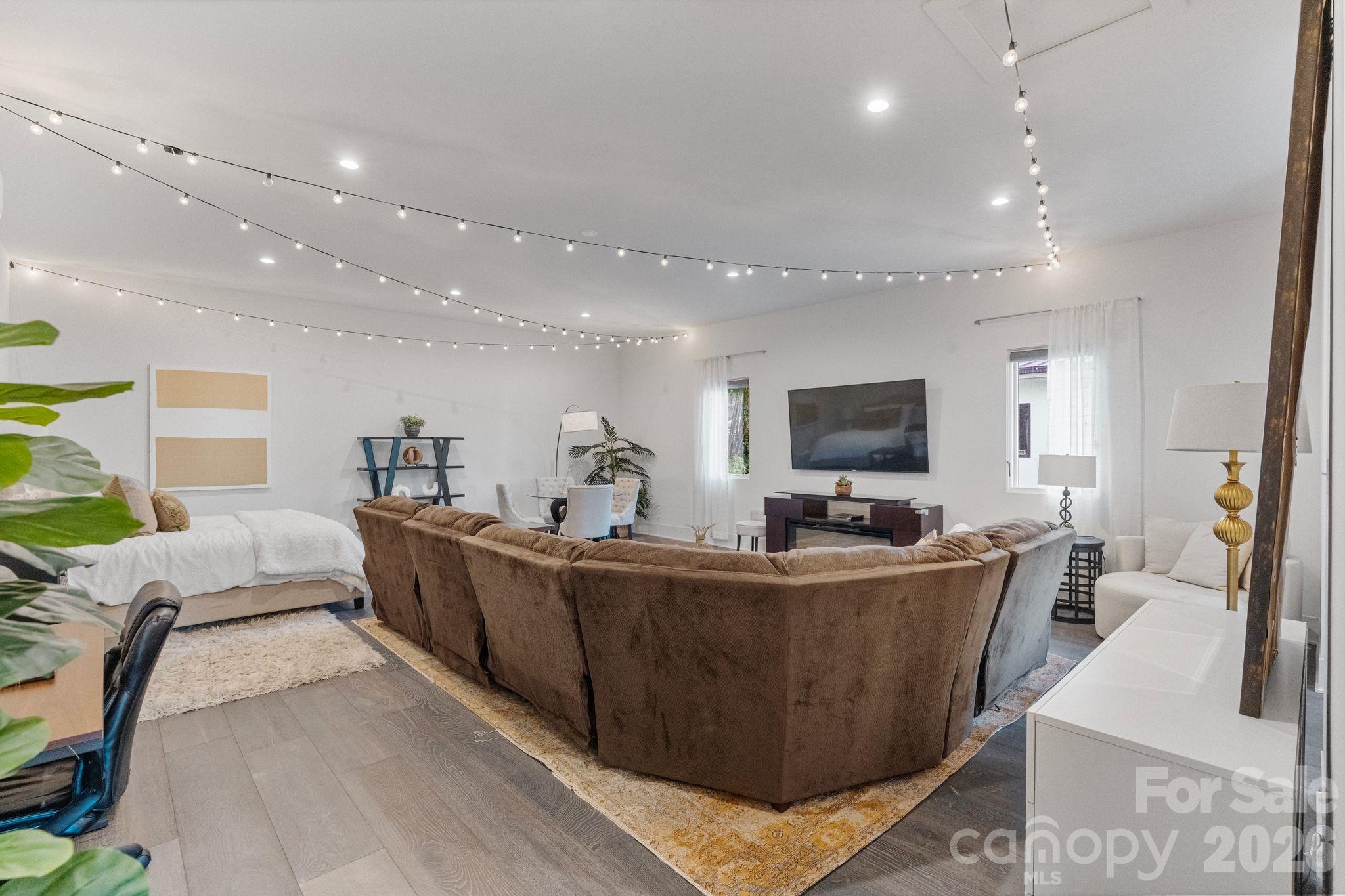 1516 Princeton Avenue Charlotte NC 28209
