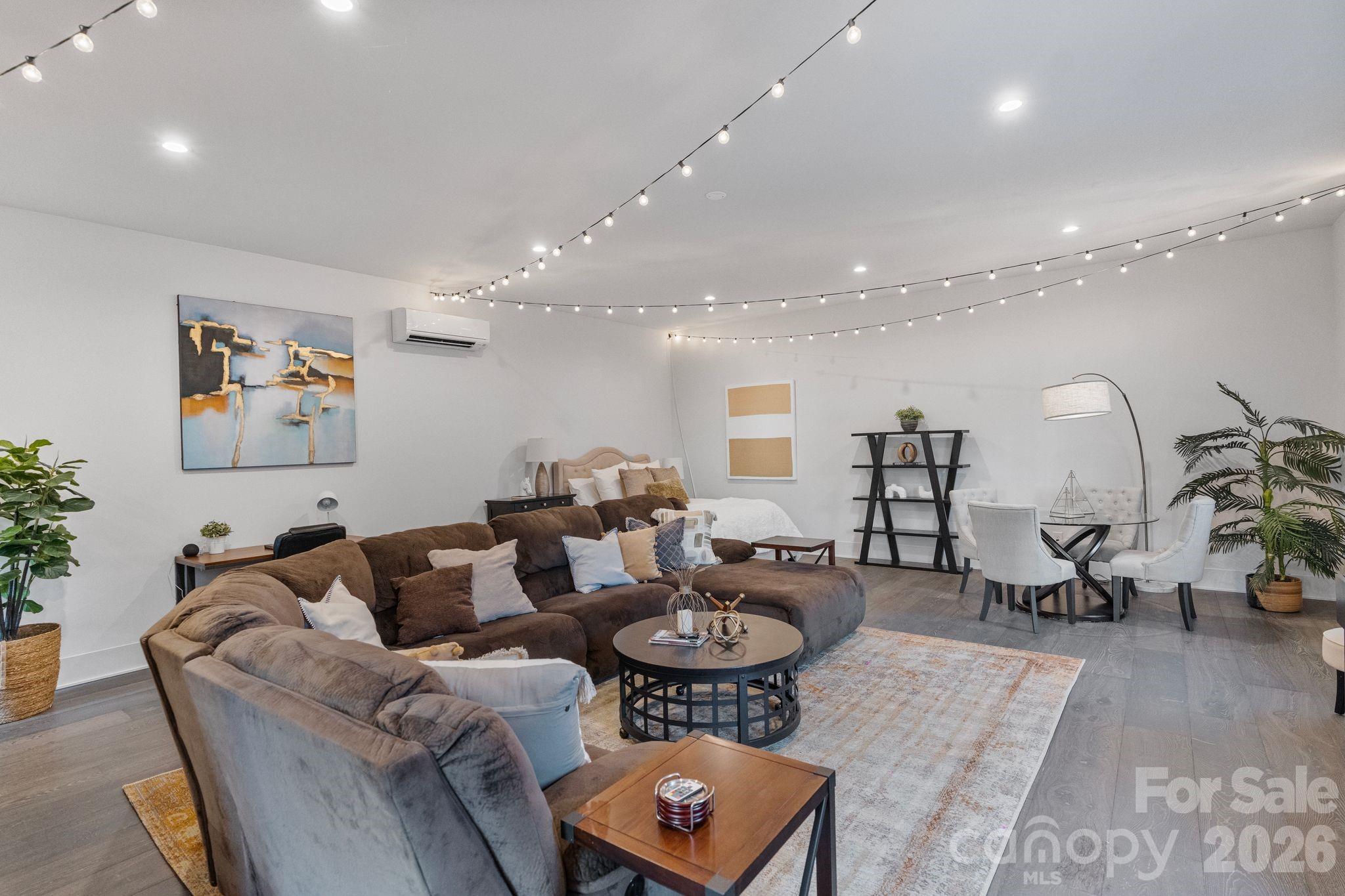 1516 Princeton Avenue Charlotte NC 28209