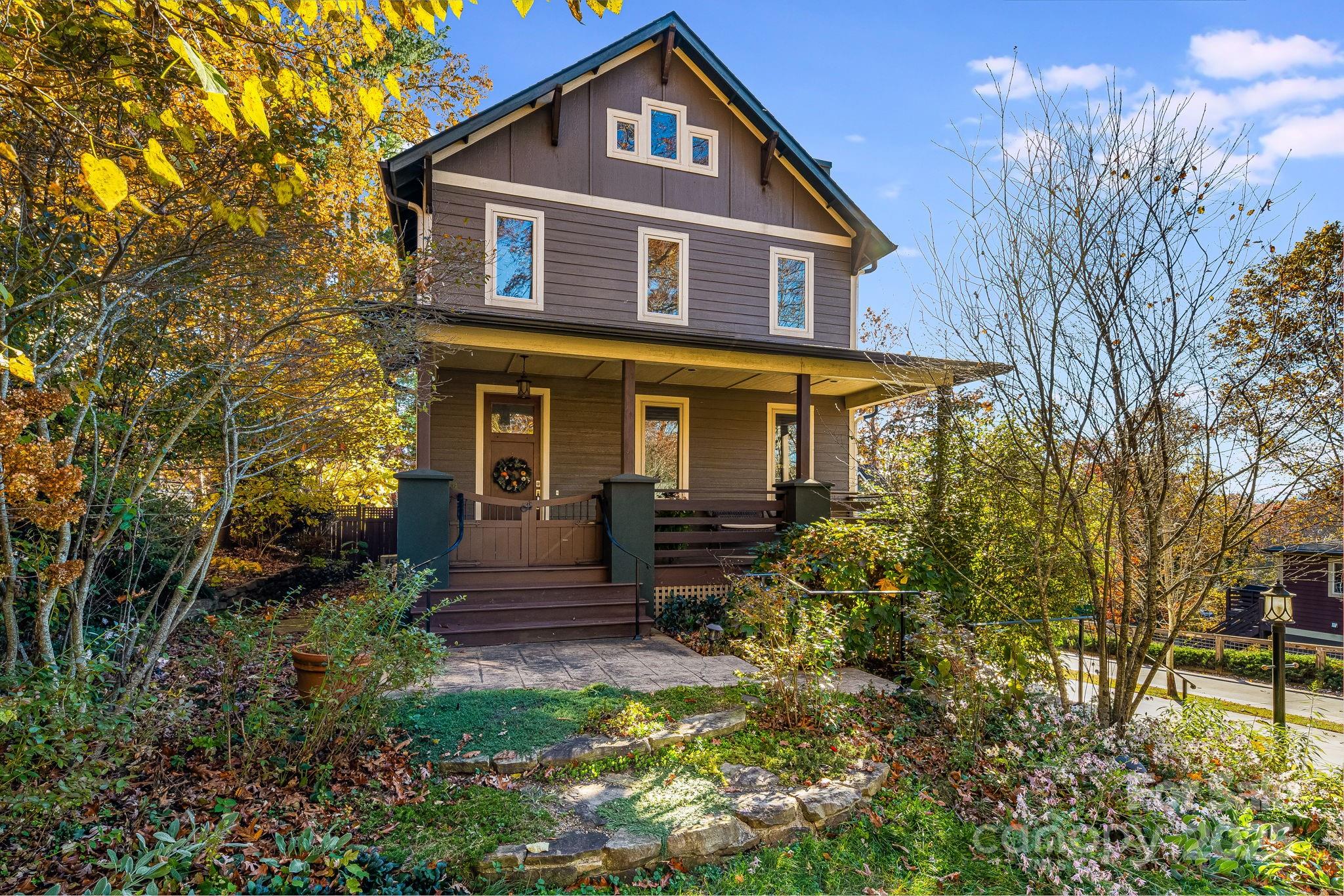 Asheville NC, 12 Pelham Road