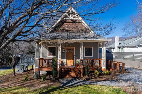 829 N Oconeechee Avenue Black Mountain NC 28711