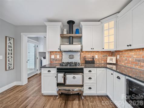 3502 Bolens Creek Road Burnsville NC 28714