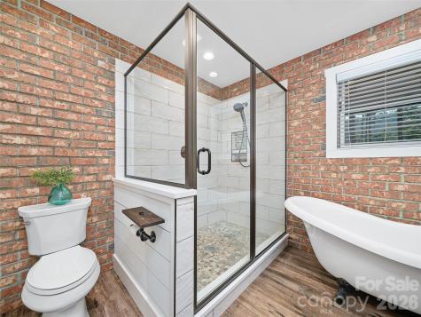 3502 Bolens Creek Road Burnsville NC 28714