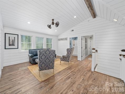 3502 Bolens Creek Road Burnsville NC 28714