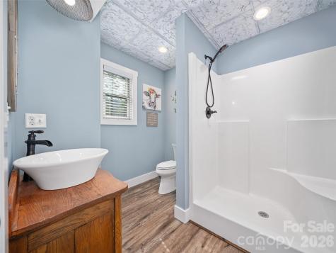 3502 Bolens Creek Road Burnsville NC 28714