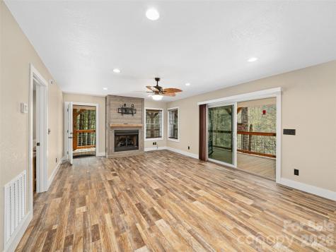 3502 Bolens Creek Road Burnsville NC 28714