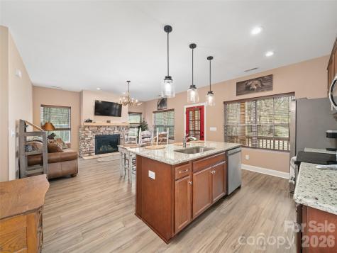 3502 Bolens Creek Road Burnsville NC 28714