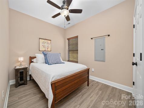 3502 Bolens Creek Road Burnsville NC 28714