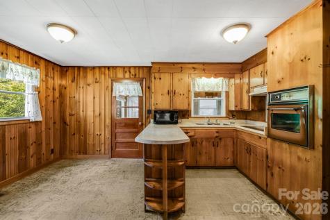 1111 Ammons Branch Road Marshall NC 28753