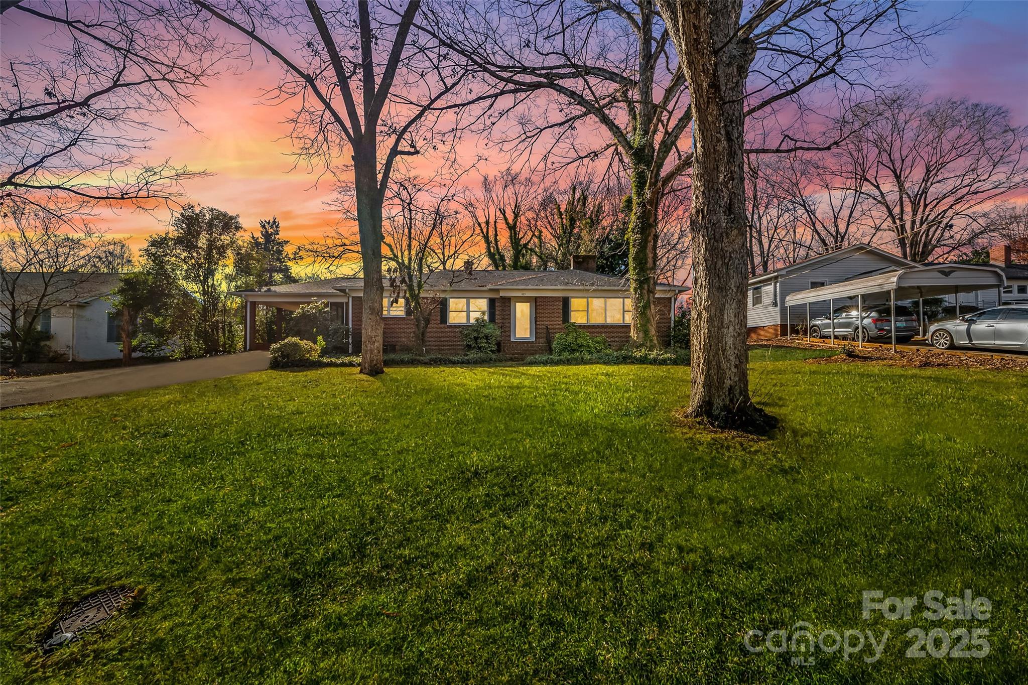 223 W 9th Street Newton NC 28658
