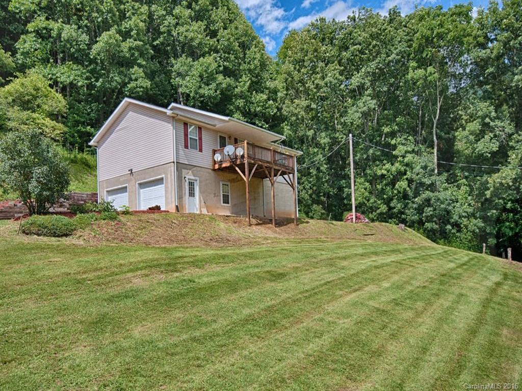 1059 Sugar Cove Road Clyde NC 28721