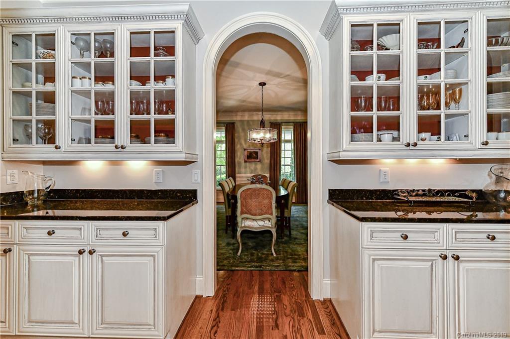 2236 Vernon Drive Charlotte NC 28211